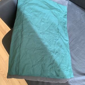 Ann Taylor pencil skirt US 18....never worn